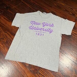 MV Sport L Y2K Graphic Tee Gray NYU University Regular